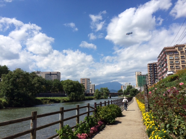 天気の良い日は外で過ごしましょ～♫