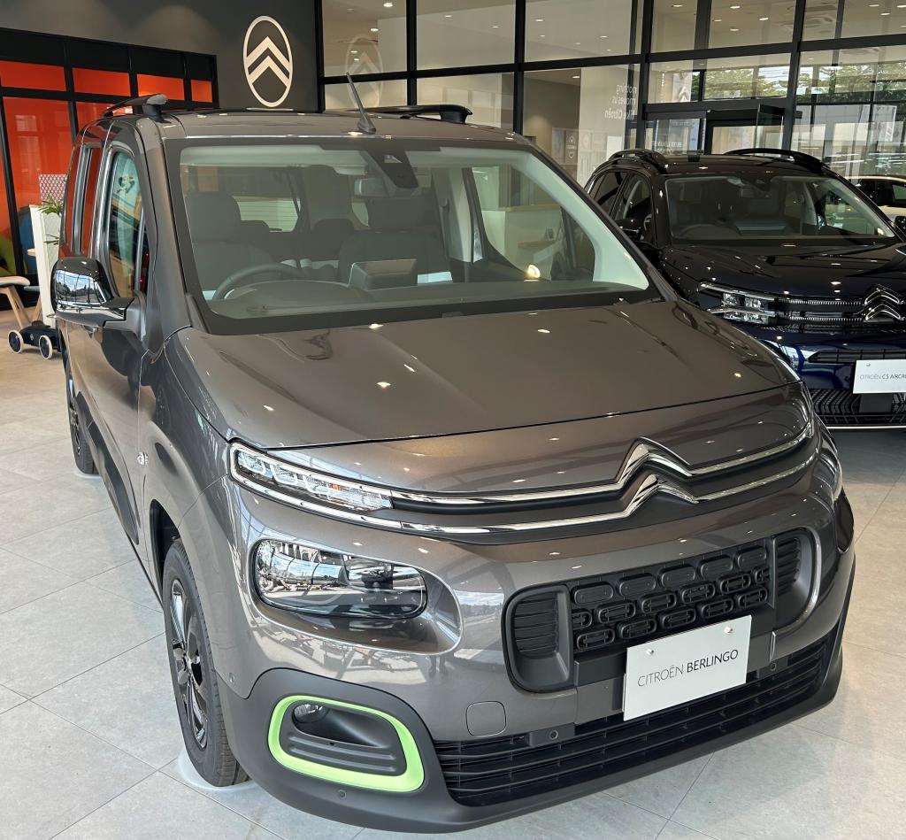 CITROEN BERLINGO TRICO のご紹介です！！