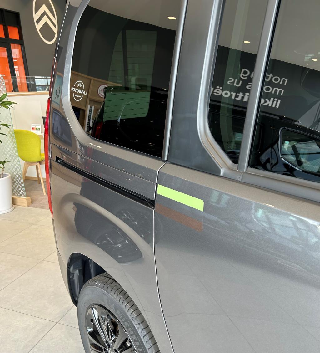 CITROEN BERLINGO TRICO のご紹介です！！