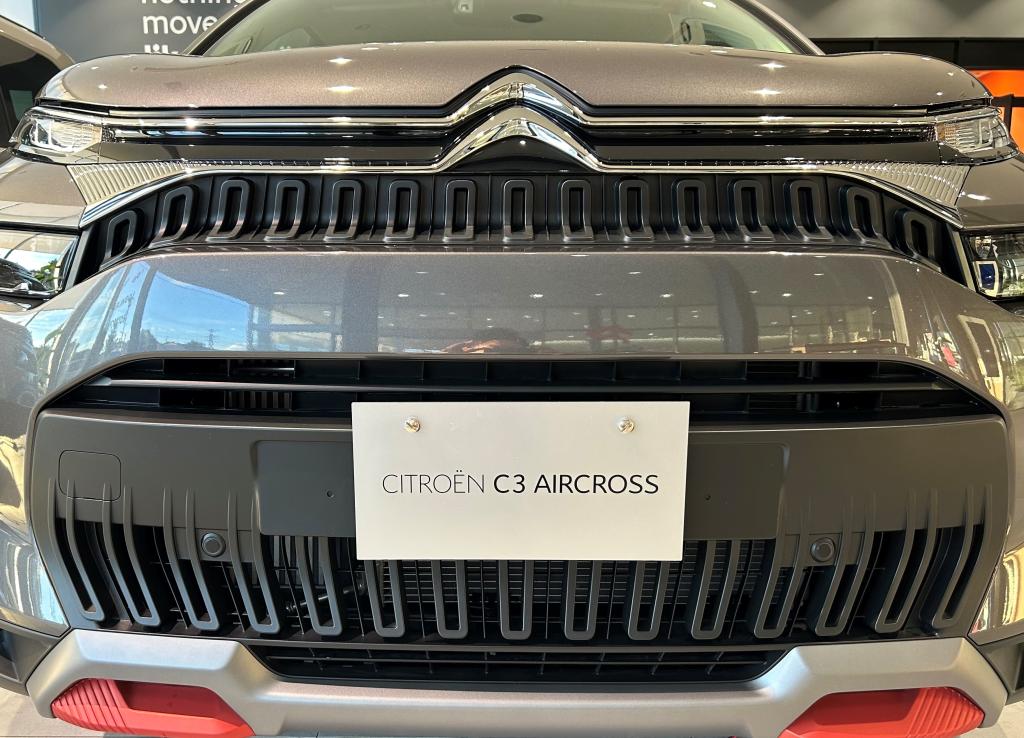 特別仕様車 CITROËN C3 AIRCROSS ORANGE　展示しました！！